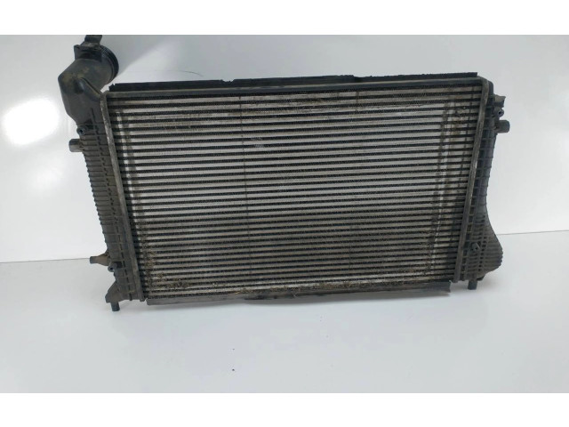 Интеркулер 1K0145803H Volkswagen Caddy