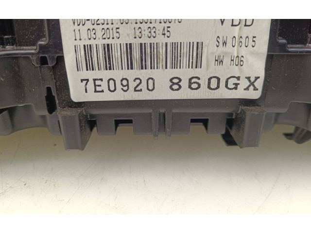 Přístrojová deska Volkswagen Transporter - Caravelle T5 2013 7E0920860G, 7E0920860GX