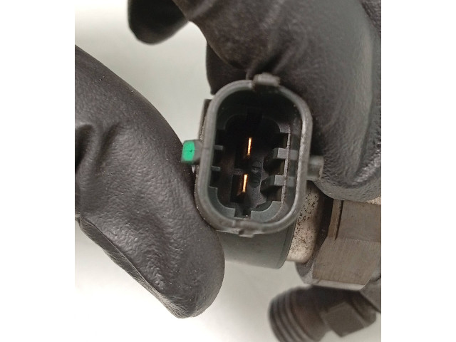 Форсунка 30750283, 0445110251    Volvo XC90  D5244T4 