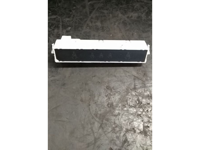 Генератор 50513905, 30100223 Alfa Romeo Giulietta