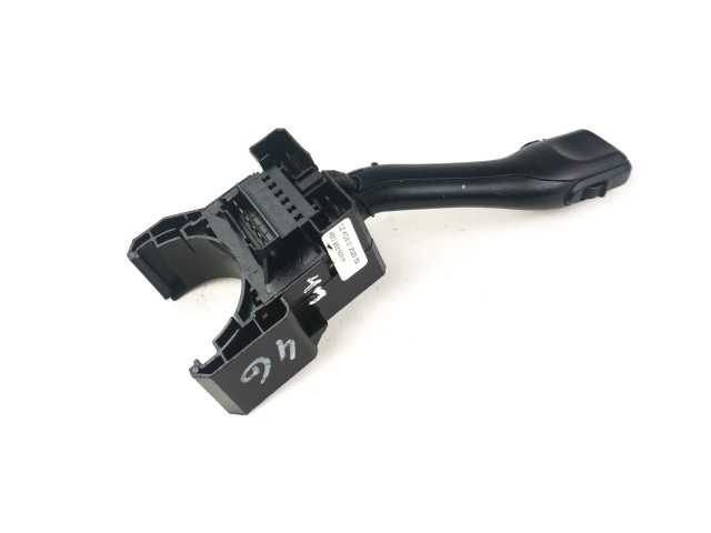 Ручка стеклоочистителей 4b0953503h Volkswagen Golf IV