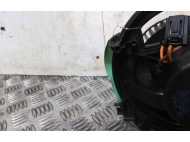 Вентилятор печки 5Q1819021J Volkswagen Golf VII