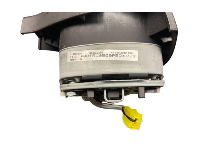 Руль Volkswagen Golf Plus 2005 - 2013 года 1K0880201P