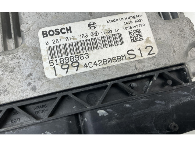 Řídící jednotka 51898963, 0281017780   Fiat Punto Evo 2011