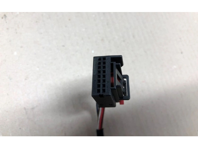 Зеркало (механическое) Audi Q3 F3 2018 - года