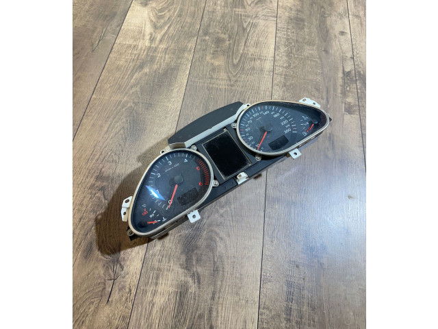 Přístrojová deska  Audi Q7 4L 2007   