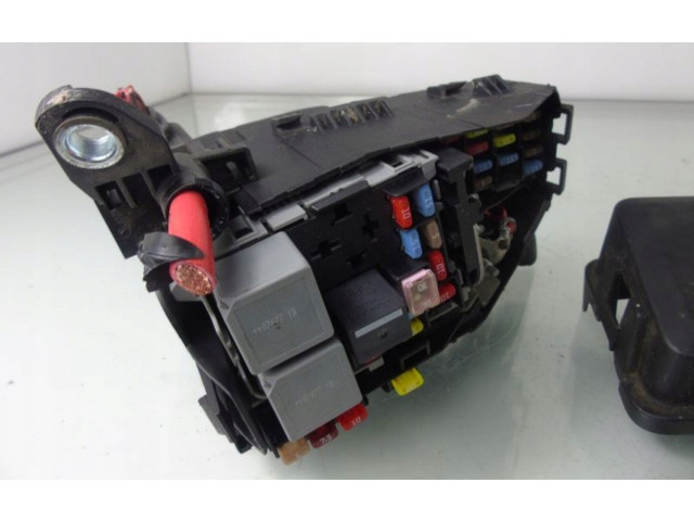 Блок предохранителей Volvo V70