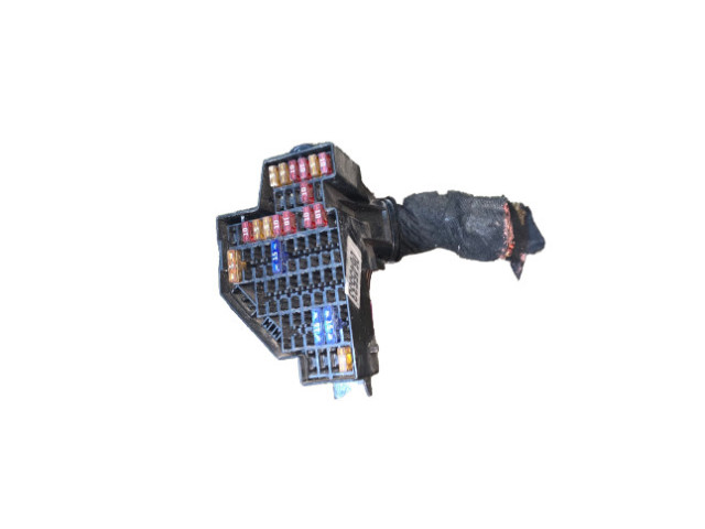 Блок предохранителей    Audi A3 S3 8P    