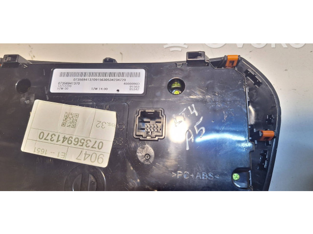 Блок управления климат-контролем 07356941370, 00471E11651   Jeep Renegade