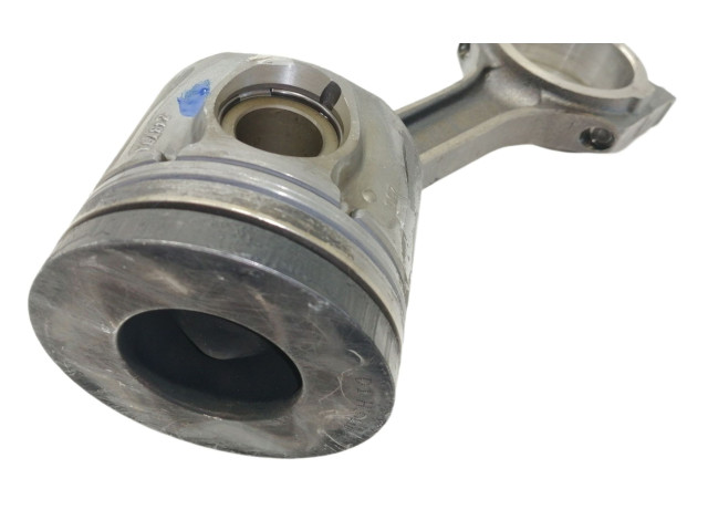 Поршень (поршни) 1348275, 24879A   Ford  Mondeo Mk III  2000 - 2007 года