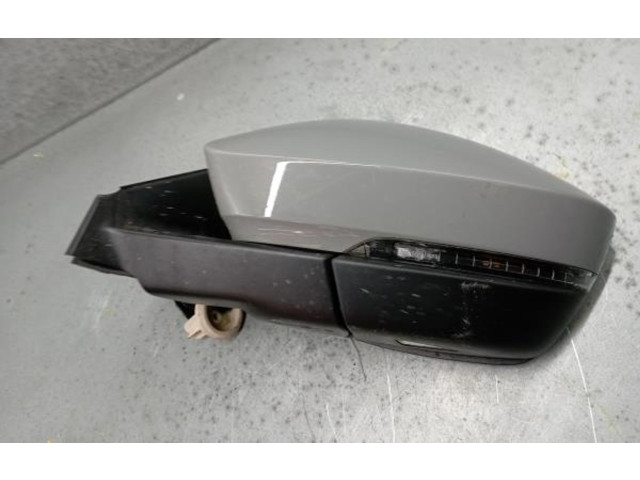 Зеркало электрическое        Skoda Karoq  2017 -  года   