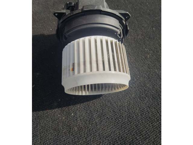 Вентилятор печки Renault Clio V