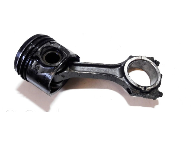 Píst Ford Mondeo Mk III pro naftový motor 2.0