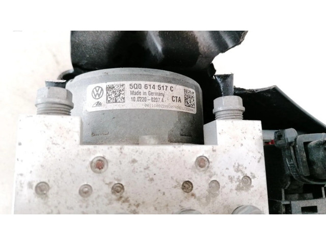 Блок АБС 5G0614517C Volkswagen Golf VII 2013-2019 года