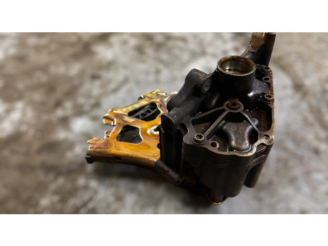 Čerpadlo oleje 7573748 BMW 5 F10 F11 3.0