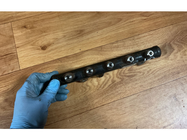 Топливная рампа 9681649580, 080780738220   Volvo V50   для двигателя D4204T