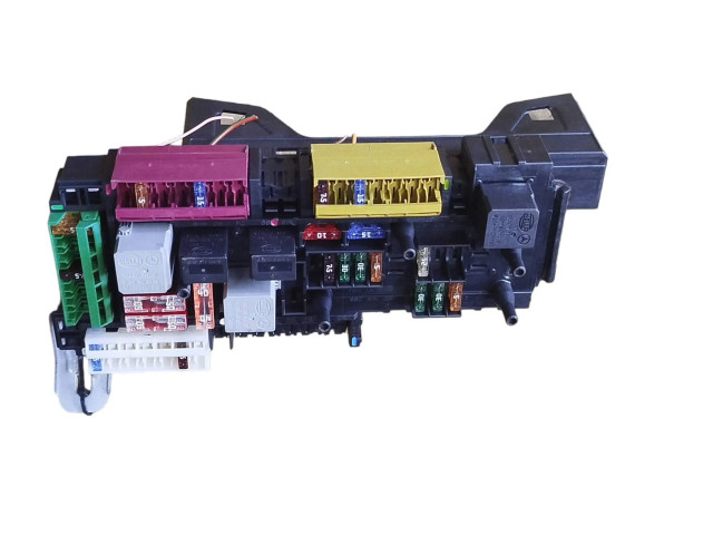 Pojistková skříňka 168298, 1670660 Mercedes-Benz E W212 2013