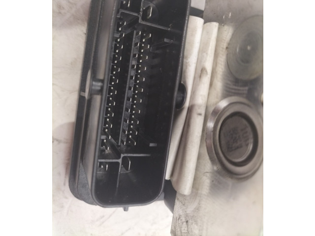 Блок АБС 476605737R Dacia Dokker 2012 - года