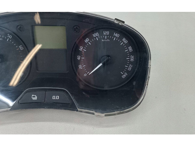 Geschwindigkeitsmesser Cockpit 5J0920801H   Skoda Fabia Mk2 (5J)       