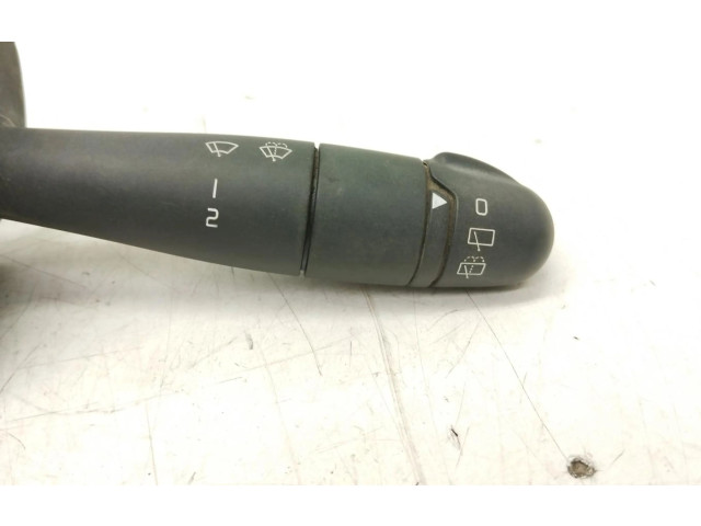 Переключатель дворников 8200077622 Renault Kangoo I