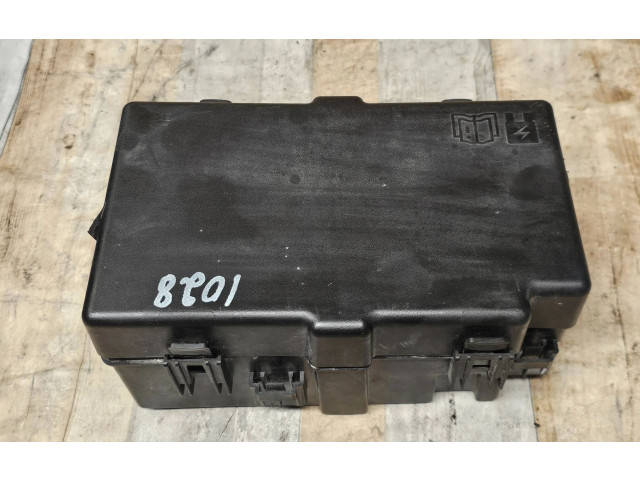 Блок предохранителей AB3914A076BD Ford Ranger