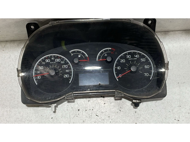 Přístrojová deska Fiat Fiorino 2013