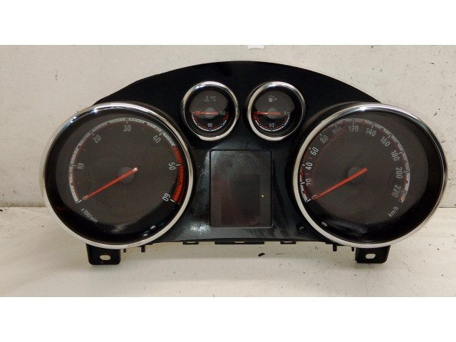 Панель приборов 13346184, 13346184   Opel Meriva B       