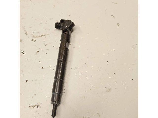 Vstřikovač A6510704987, 28362997 Mercedes-Benz C W204 pro naftový motor 2.1 A651