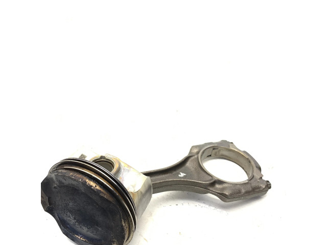 Píst 7647339 BMW 7 F01 F02 F03 F04 pro benzínový motor 4.4 N63 B44 B