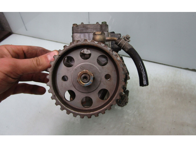 Топливный насос