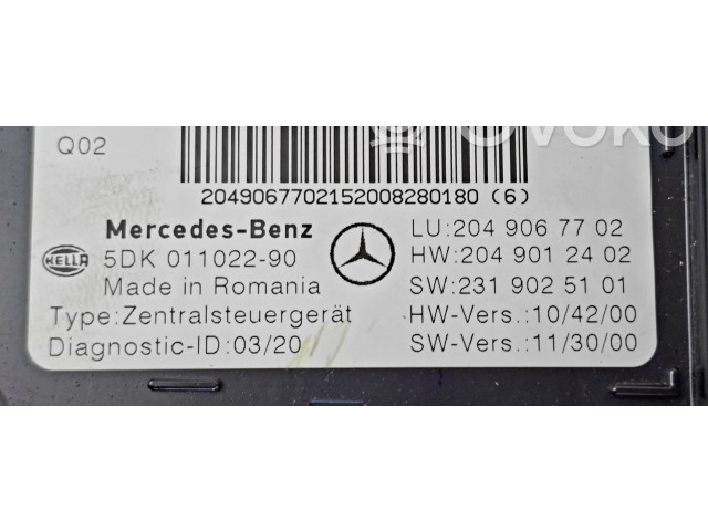Zámek zadních dveří 2049067702 Mercedes-Benz C W204 2009