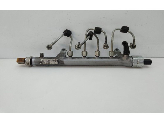 Vstřikovací lišta 03L130089B Volkswagen Caddy