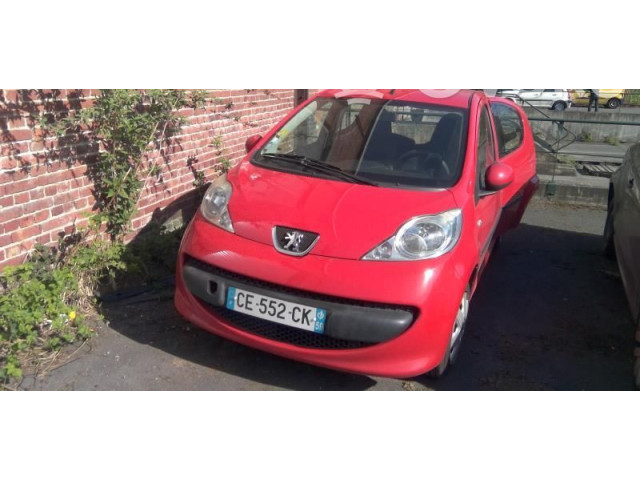 Зеркало электрическое        Peugeot 107  2005 - 2014 года   