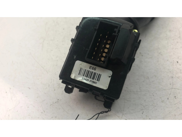 Подрулевой переключатель 934202Y660   KIA Sportage