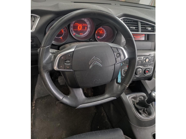 Руль Citroen C4 II 2011 - 2016 года 96754516ZD