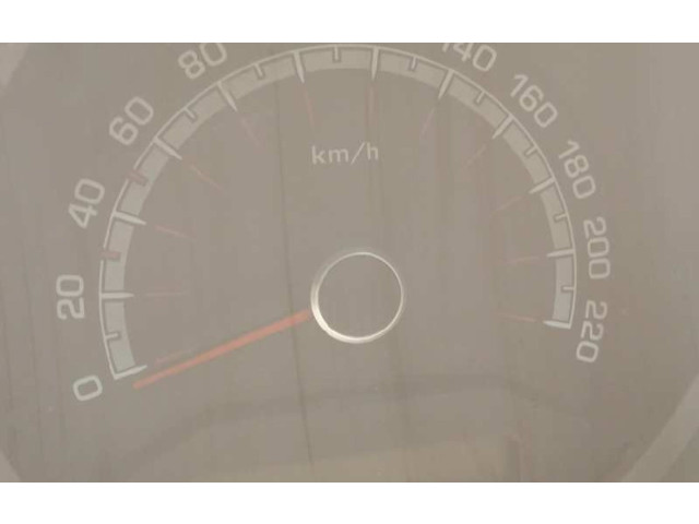 Přístrojová deska KIA Venga 2011 940041P430