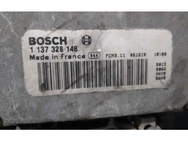 Вентилятор радиатора     3M5H8C607UF, 0130303939    Volvo V50 