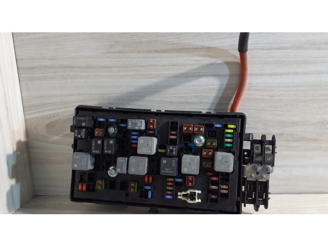 Pojistková skříňka 544949969, 13255300 Chevrolet Cruze 2010