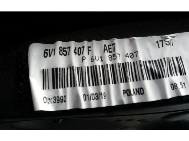 Зеркало электрическое Skoda Fabia Mk3 (NJ) 2015 - 2021 года