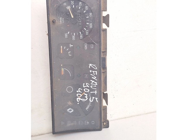Přístrojová deska Renault 5 1990