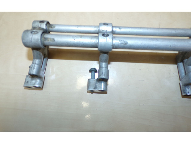 Vstřikovací lišta 070133317C Volkswagen Transporter - Caravelle T5