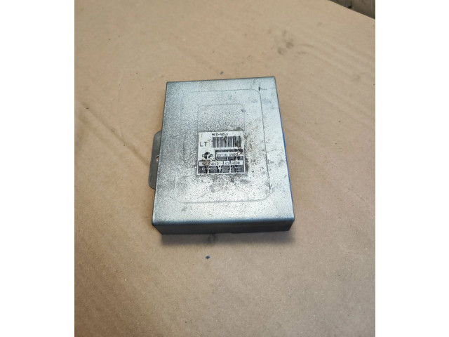 Řídící jednotka 237101N000, MECN213 Nissan Almera 1998