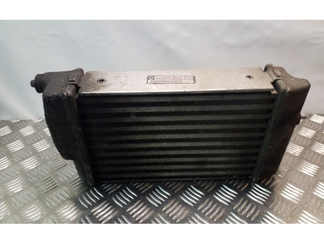 Интеркулер 1072868503A Chrysler Voyager 2.5