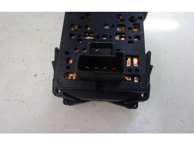 Ручка стеклоочистителей Opel Meriva A