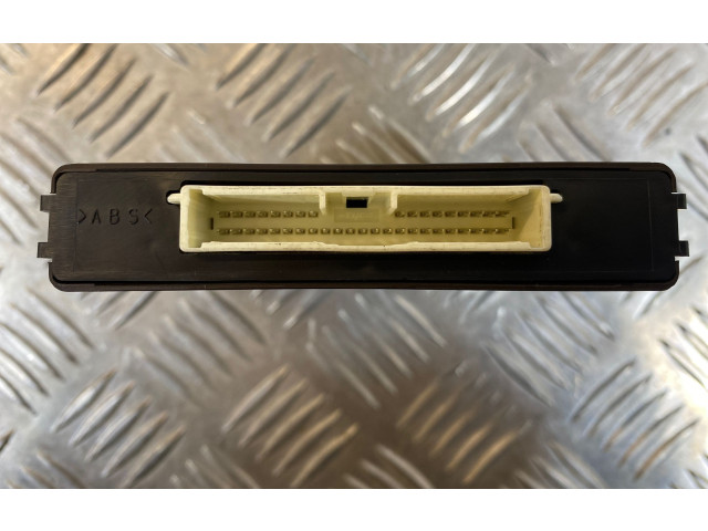 Блок управления 88811AG030, 1238000232 Subaru Forester SH