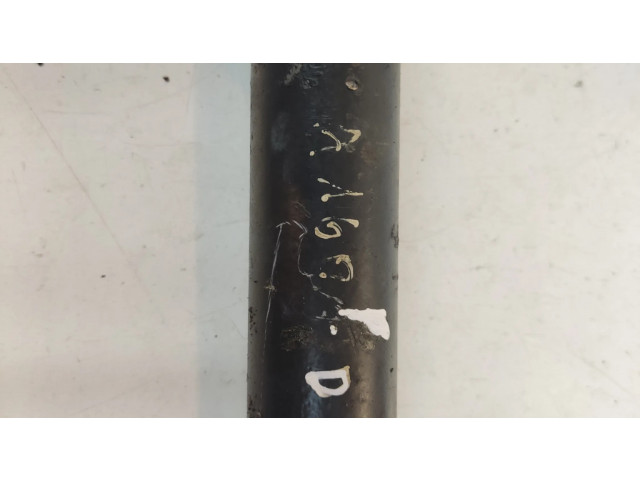 Передняя полуось