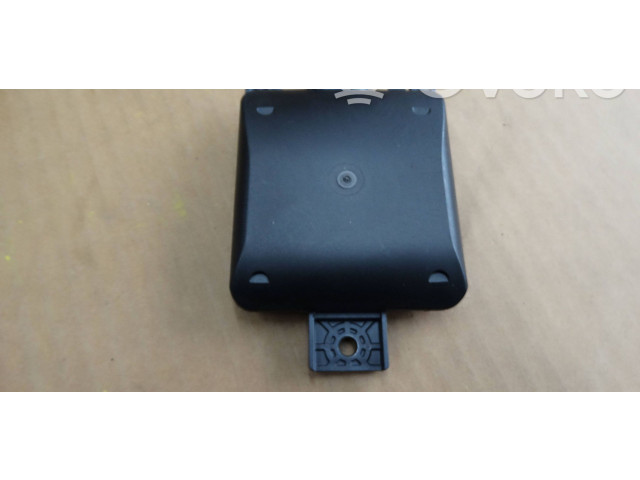 Датчик слепых зон 2Q0907686G Skoda Octavia Mk4