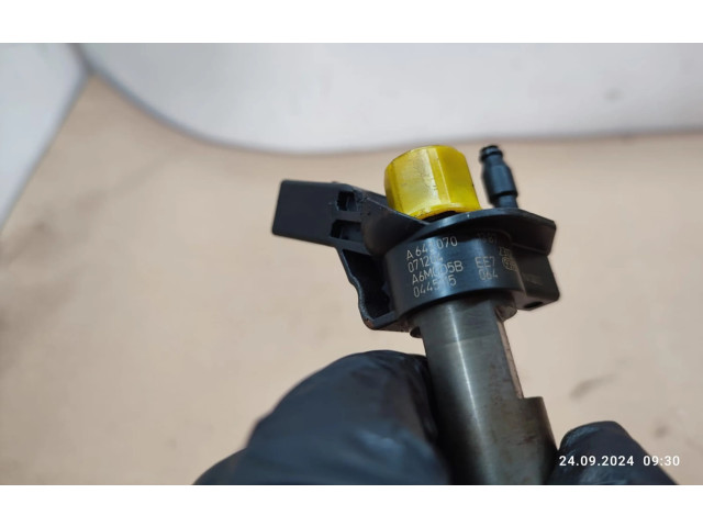 Форсунка 0445115064 Jeep Grand Cherokee (WK) для дизельного двигателя OM642 3