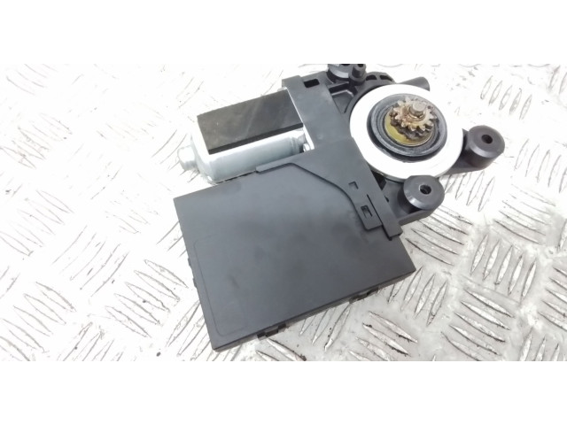 Шатун D4164T 30798108, 30798108AB    Volvo C30  