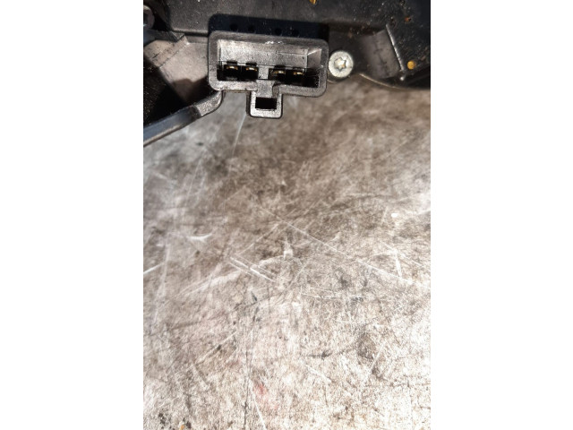 Двигатель стеклоочистителя заднего стекла